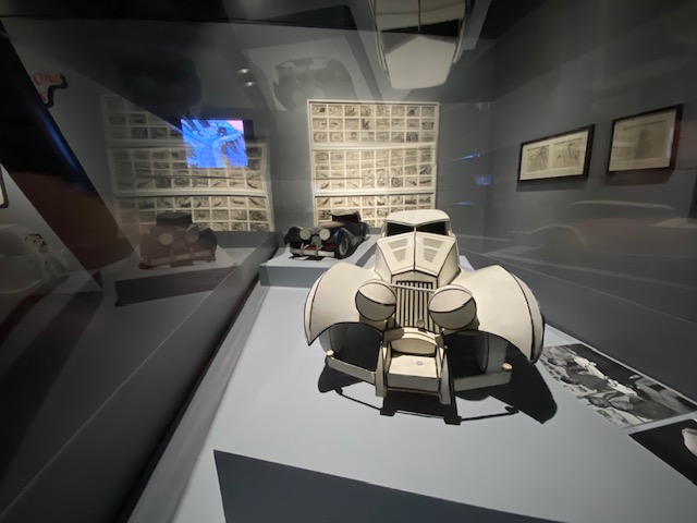 Models of cars depicted in the Disney film '101 Dalmations'